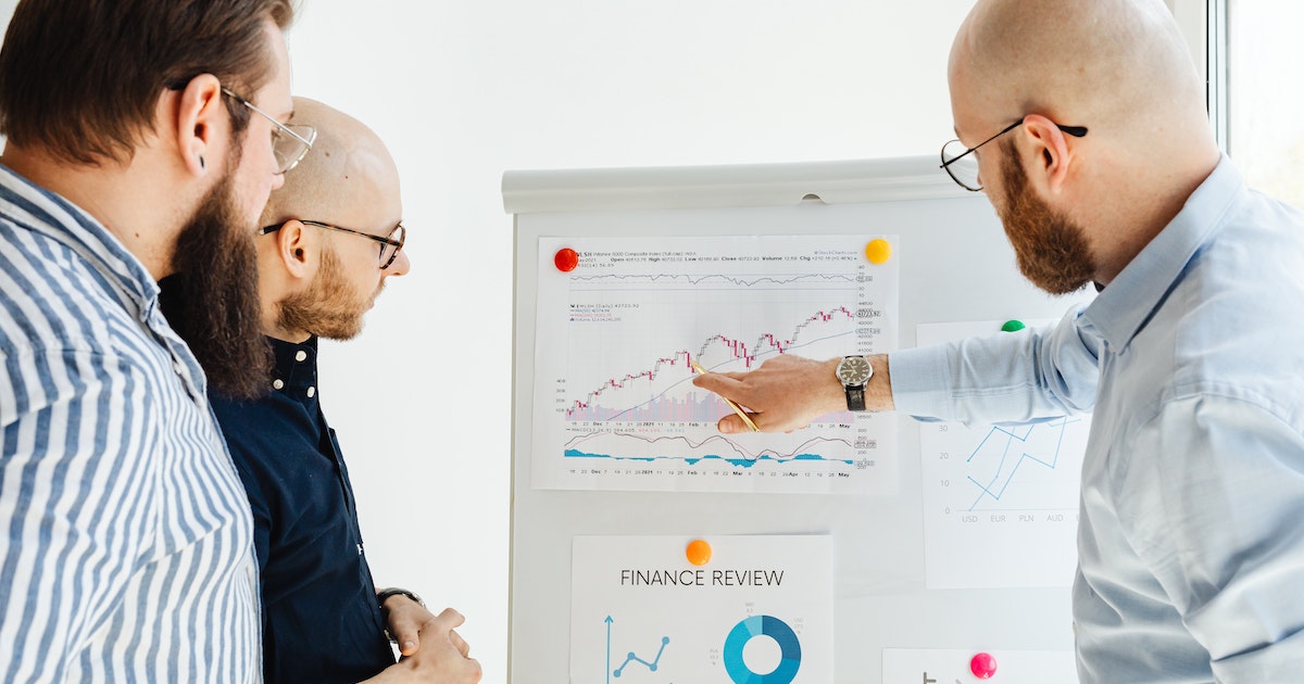 La guía definitiva para una revisión de fin de año para su empresa 